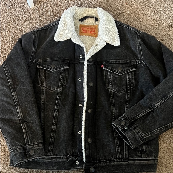Levi's Black Denim Jacket with White Sherpa Lining - Picture 1 of 1